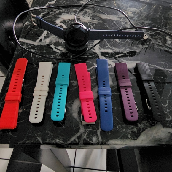 Samsung Gear Sport Watch - Picture 5 of 5